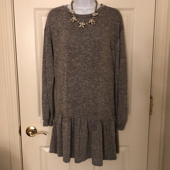 Gray Drop Waist Peplum Flounce Dress - Picture 2 of 14